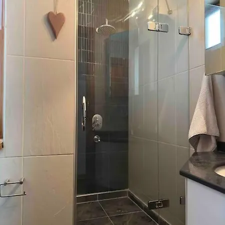 2br, 2ba, 2nd Floor Of Historical Building, Galata Istambul